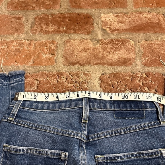 AMO size 25 Babe wash Divebar Destroy frayed hem straight distressed blue jeans - Picture 5 of 14